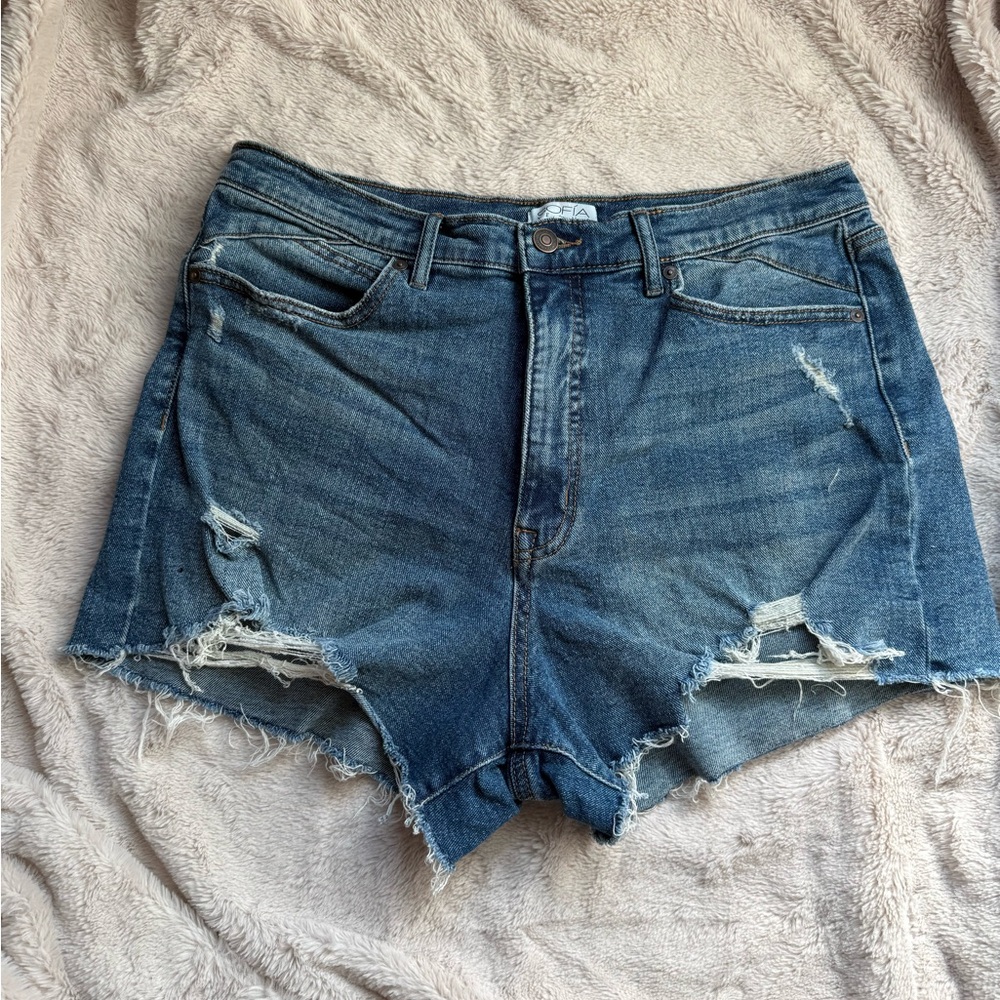 Sofia by Sofia Vergara Blue Distressed Jean Shorts